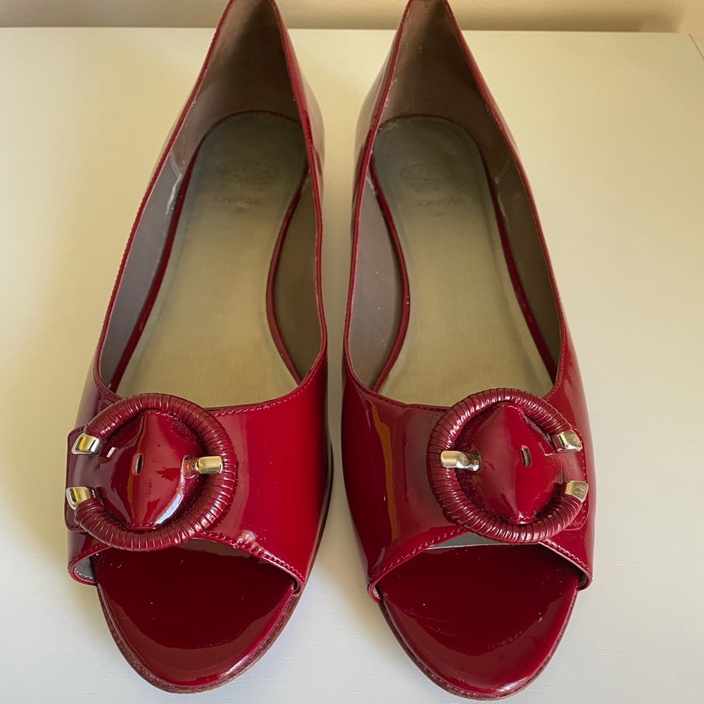 Circa Joan and David open toe flats